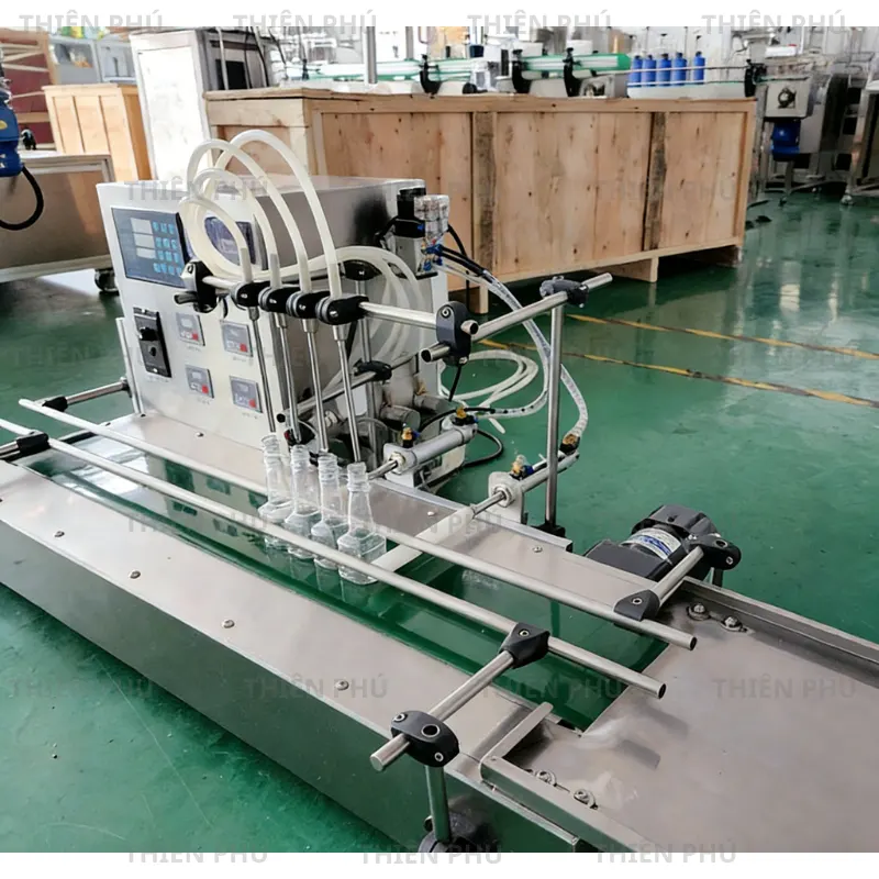 May chiet rot dung dich long 4 voi ban tu dong 3