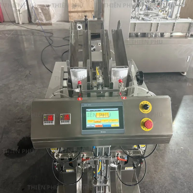 Máy Chiết Và Hàn Túi Mặt Nạ Mỹ Phẩm 17 May chiet rot va han tui mat nan my pham 5