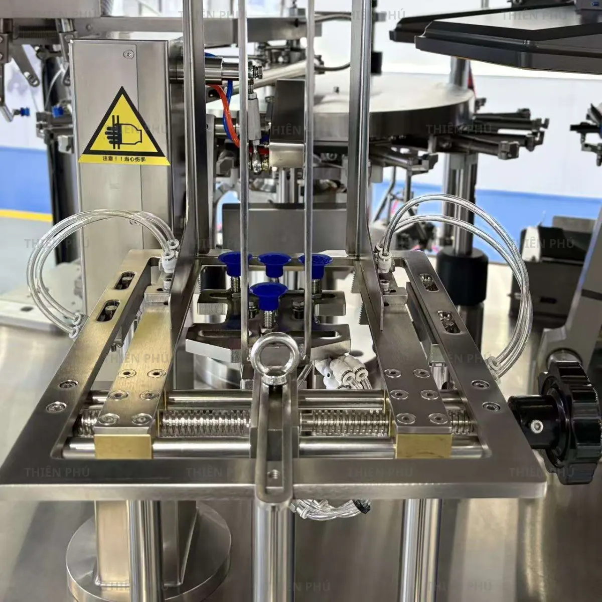 May Dong Goi Chan Khong Thuc Pham 1