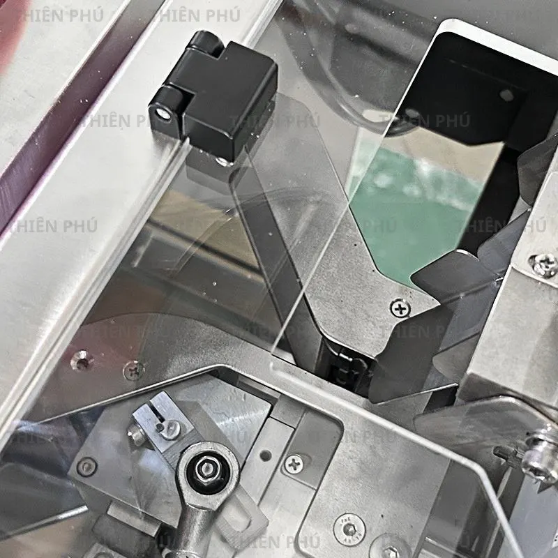 Máy Đóng Gói Túi Lưới 12 May dong goi tui luoi 3