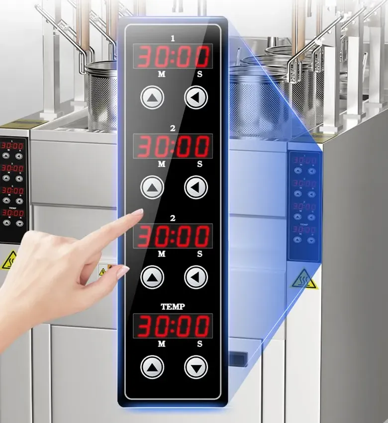 Giao diện điều khiển thân thiện, dễ thao tác